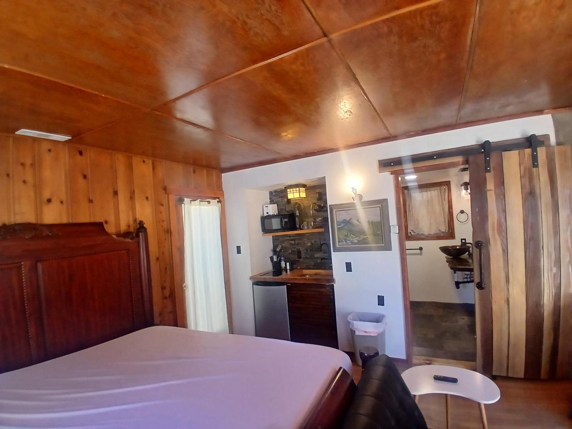 Boulder Bay Cottages Velké Medvědí jezero Exteriér fotografie